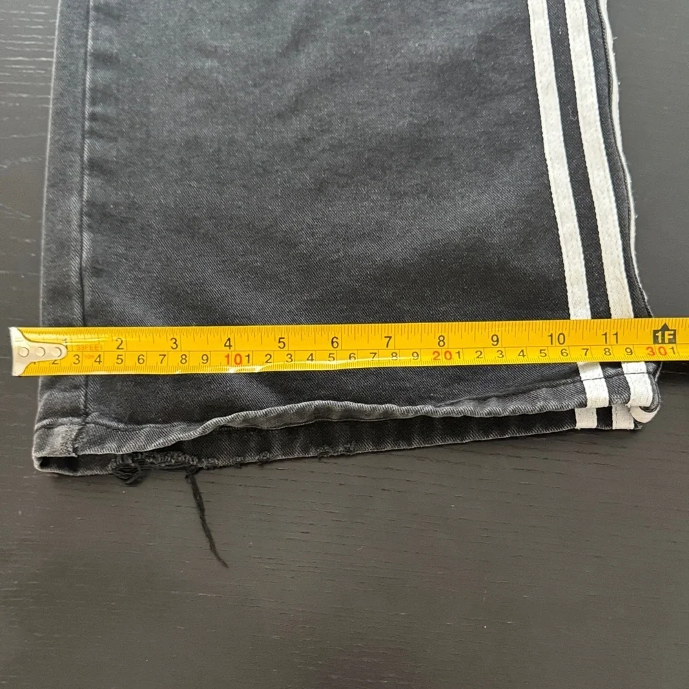 Stylish Black Jeans with White Accents size Large